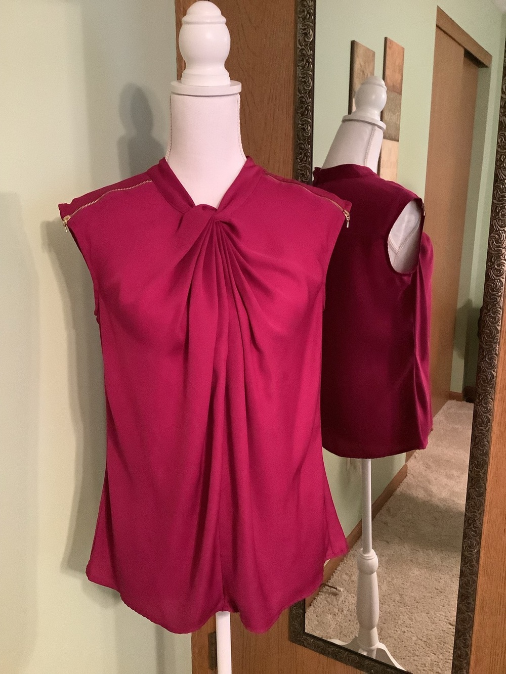 Worthington Sleeveless Cranberry Colored Ruched Top - Size M